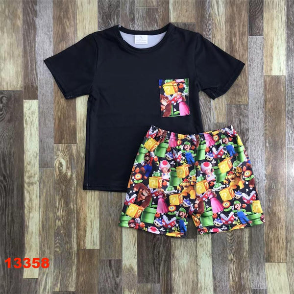 Black Top Mario Unisex Shorts Outfit