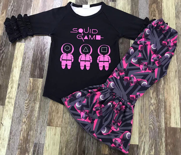 Black Squid Games Pink Flare Pants Outfit